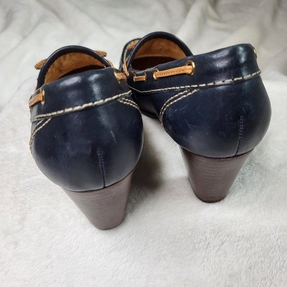 Sabago Healed Leather Shoes. Size 6B. Made in Brazil. - Picture 4 of 11